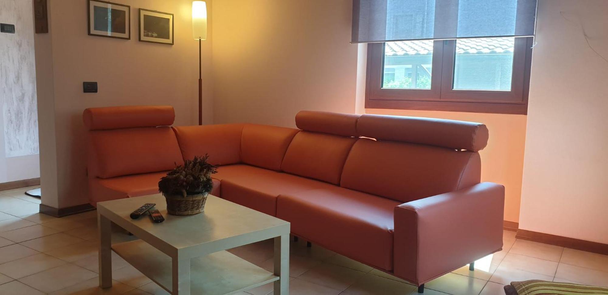 Villa Iris -Pet Friendly Stay - Garden - Private Parking- Bike Friendly Holiday House Colico Dış mekan fotoğraf